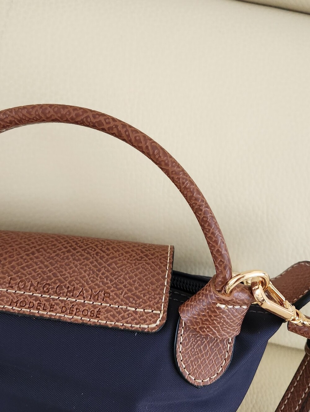 Longchamp Small Navy and Brown Modélé déposé Handle Crossbody - Picture 2 of 11